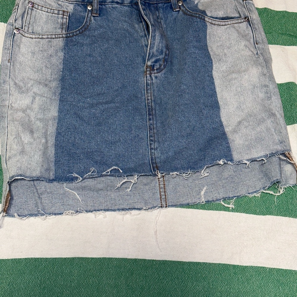 Two tone Jean skirt size L